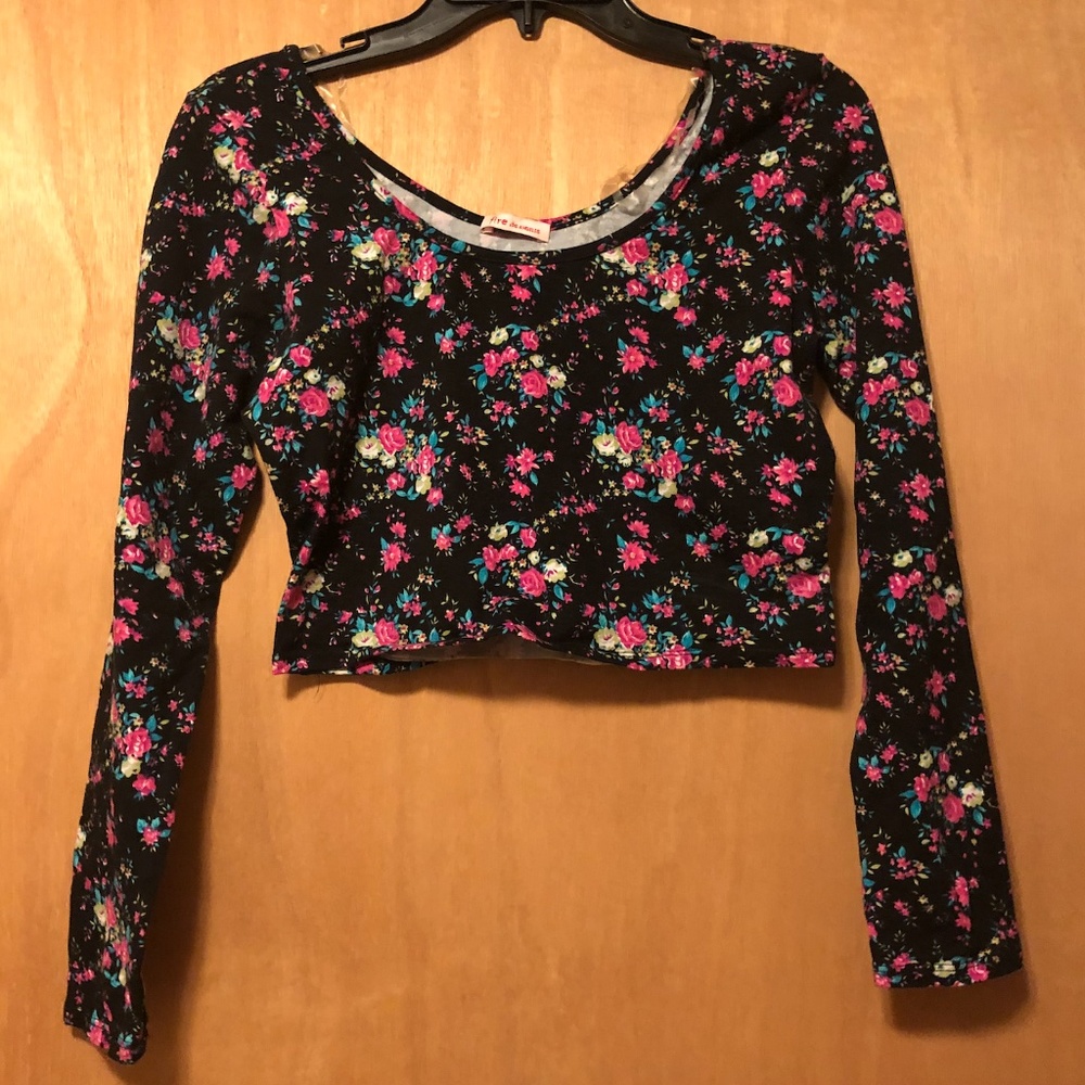Black Floral Long Sleeve Crop Top